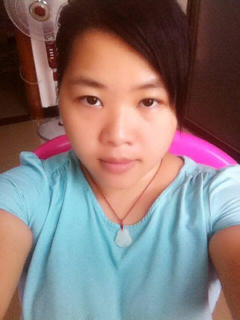 产后一年了对自己越来越没自信了_给个意见吧