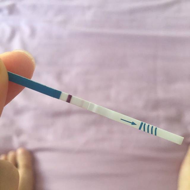 测孕试纸第二条很浅,是好孕吗_连续三天测的都是第二条杠很浅,_宝宝树