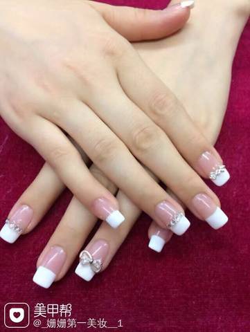 撸串的快来_明天拍婚纱照,做了个法式指甲,真