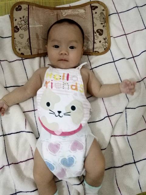 宝宝尿不湿哪个牌子好_宝宝一直用着中国的民