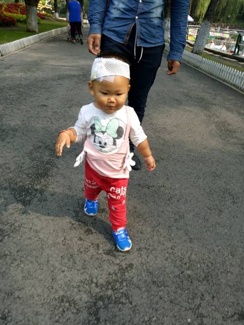 做了肠套叠,_刚做完肠套叠六天,这几天宝宝总