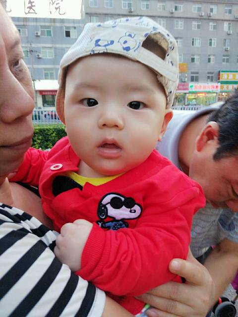 宝妈们,给宝宝吃磨牙棒好不好?_宝贝快五个月