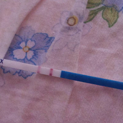 9月8号排卵,19号开始小腹痛,每天痛几次,19号