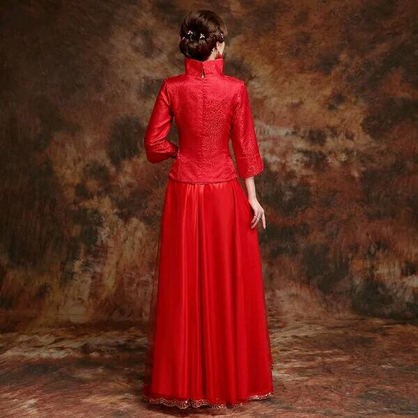 新娘敬酒服旗袍胸贴头饰转让_九五新,结婚时只