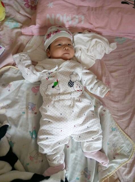 不知道给小宝取什么名字_爸爸姓黄,我姓宁,大