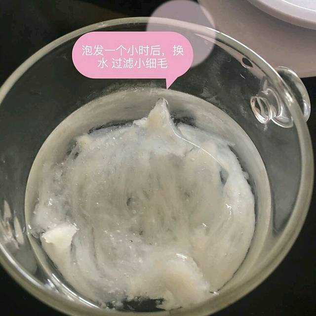 怀孕期吃燕窝好还是鱼胶好_怀孕前两个月,因为