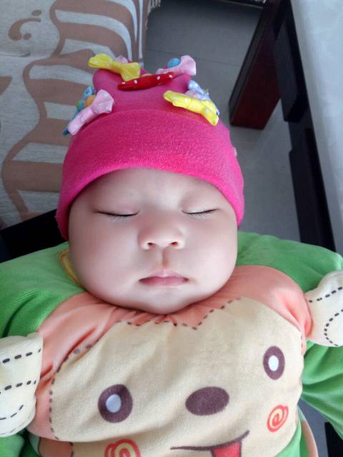 怀孕吃辣,小孩红眼_怀孕时候吃辣了,现在小孩