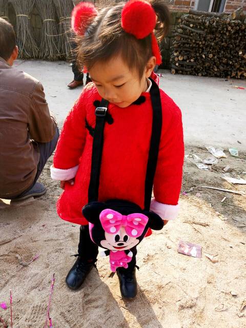 是你,你怎么回复_今天发了条说说,把女儿照片