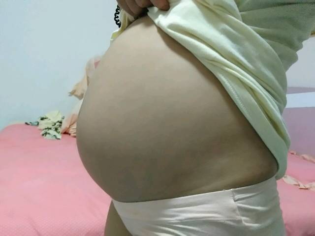 怀孕25周5天的肚子是不是太大了啊?怎么办?