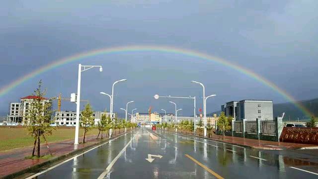 关于地域黑…_我就想知道关于我们大四川各位