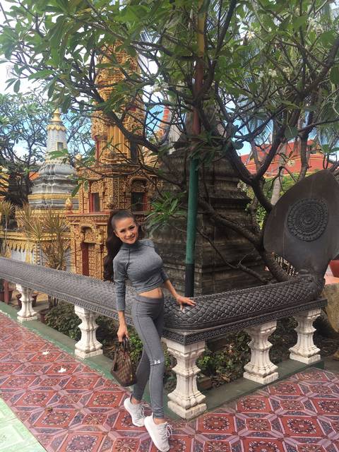 怀孕19周+4天_还有几天就20周(5个月了)肚子