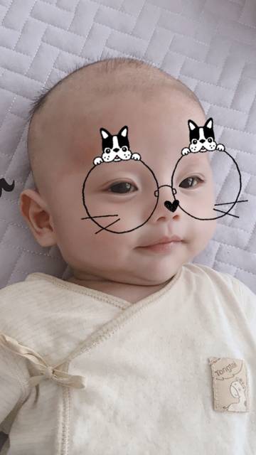 宝宝吃奶少,晚上做梦都是在想着他吃奶量,你们