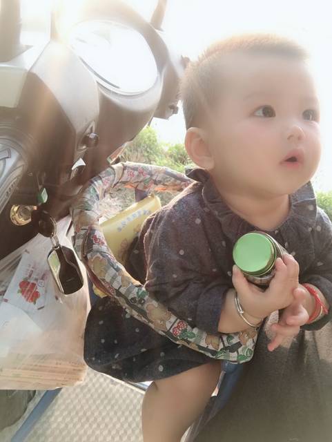 宝宝越来越认人了