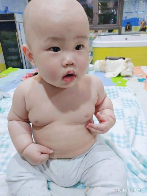 有没有宝宝胸这么大的