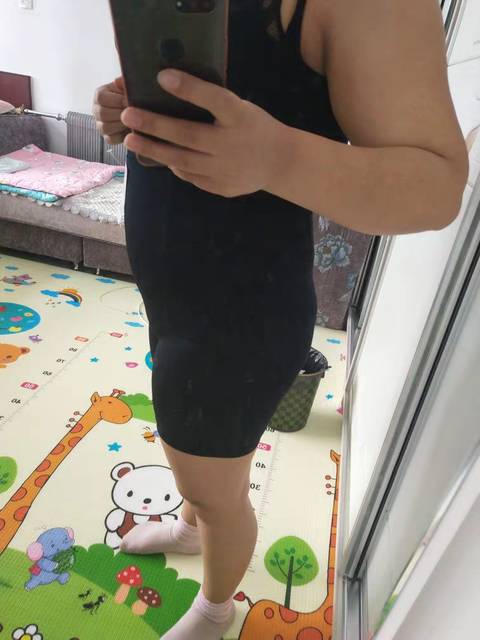 产后肚子大的像怀孕五个月一样 3个月左右肚子