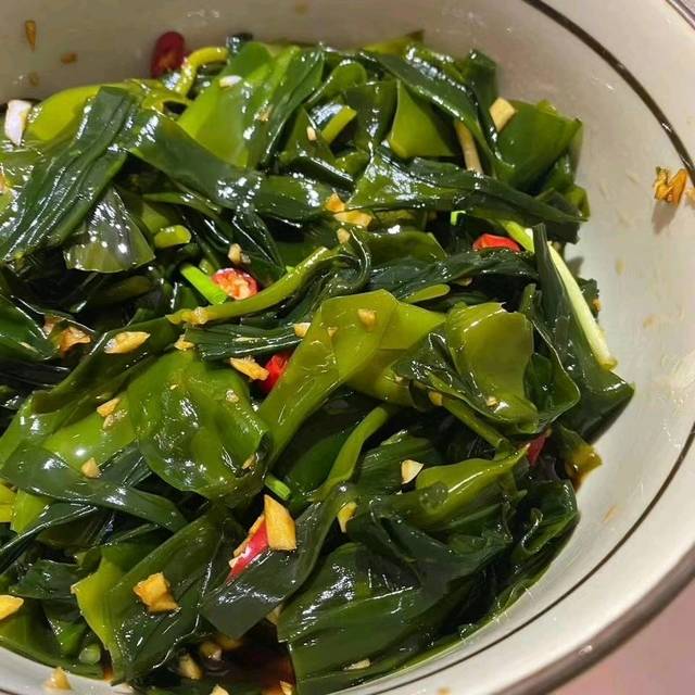 凉拌海带嫩苗下饭