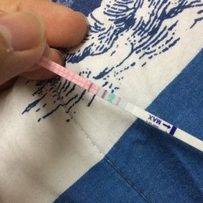 08-27 推荐回答                      不算,俩红杠颜色一样是强阳