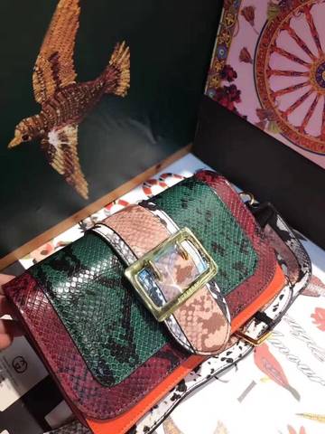 journal_insert_pic_866567007