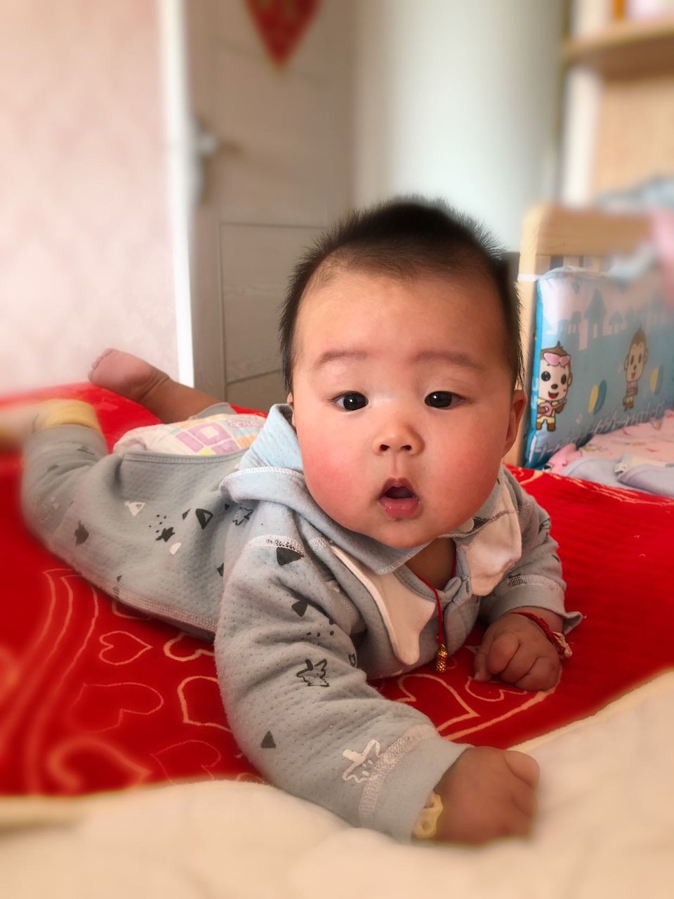 单眼皮宝宝站队啦