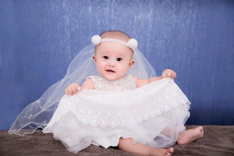 小妞
