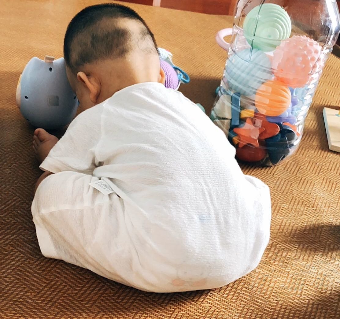 宝宝9个月了，越来越虎了