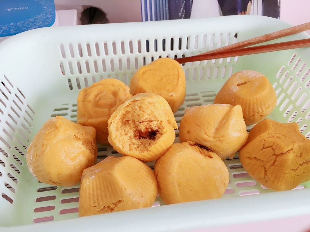 不不挑食的宝宝，做什么都吃